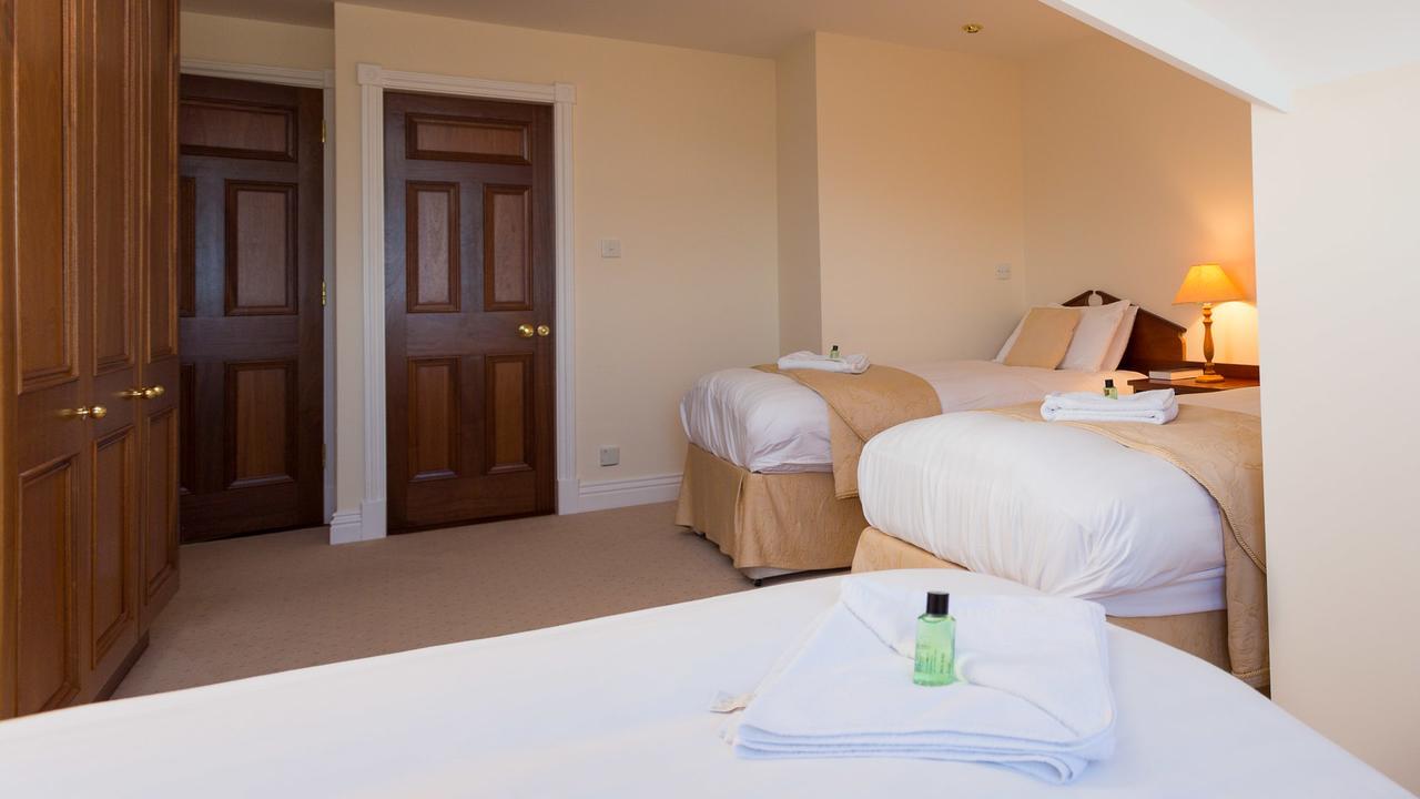 רוסקרברי Bethel Guesthouse מראה חיצוני תמונה